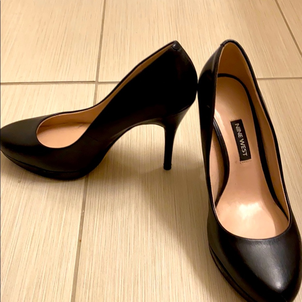Heels black